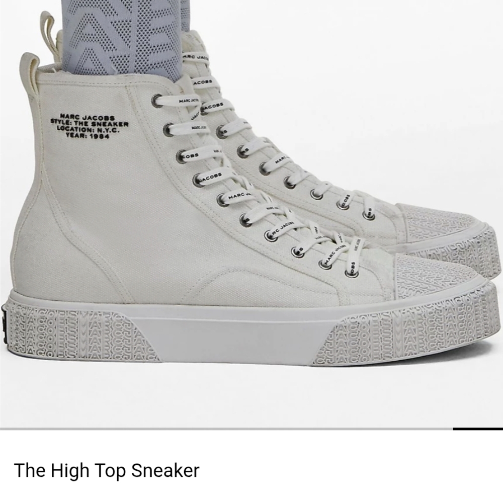 Marc Jacobs High Top Sneakers in White